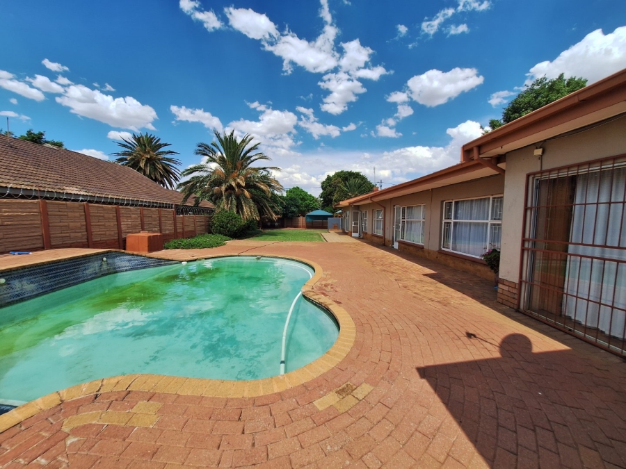 2 Bedroom Property for Sale in Die Bult North West